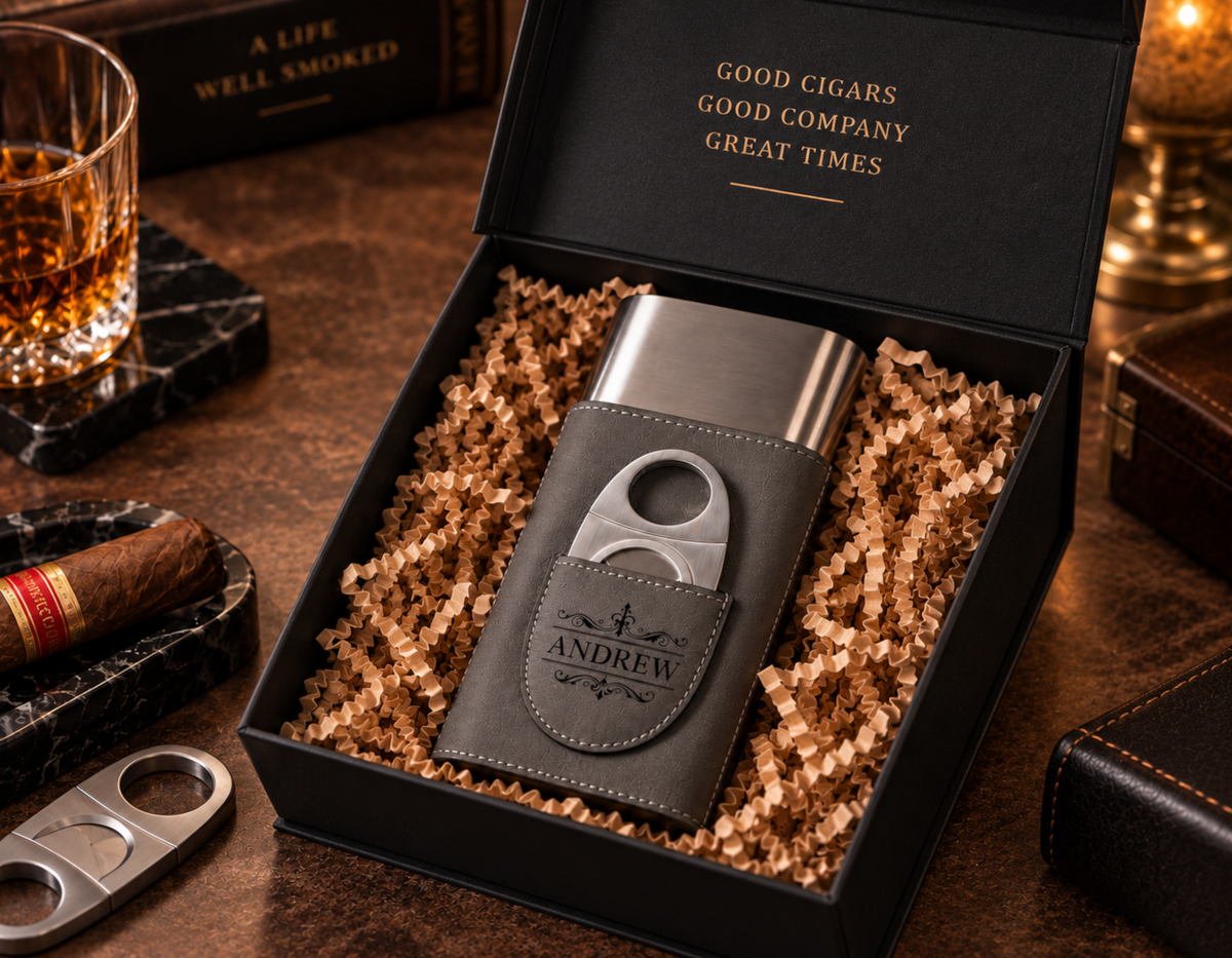 Personalized Cigar Case Gift Set with Stainless Steel Cigar Holder | Cigar Travel Case