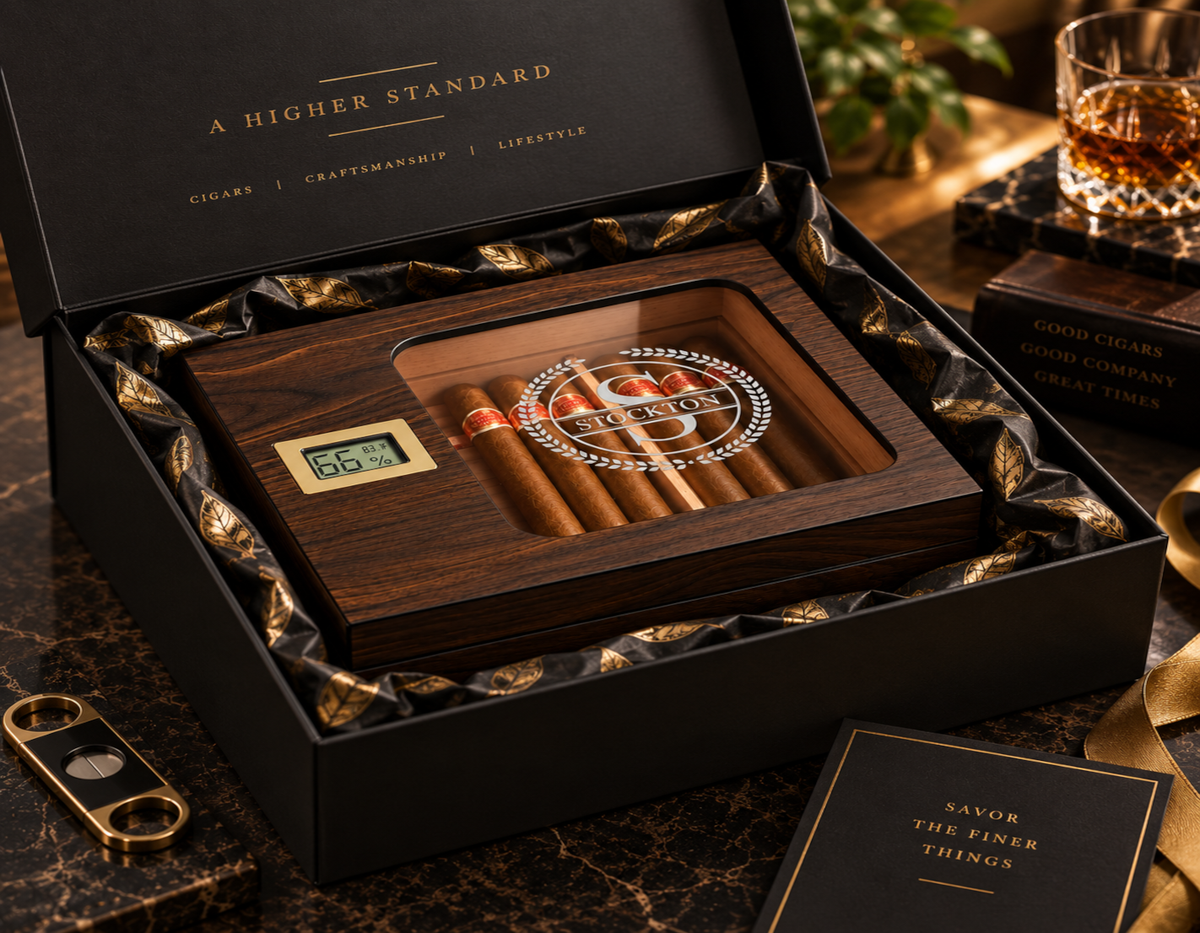 Personalized Luxury Cigar Humidor Gift Box | Spanish Cedar Desktop Humidor with Glass Top